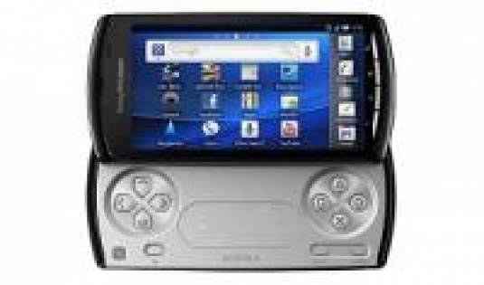 Sony Ericsson Xperia Play: Цена и дата релиза